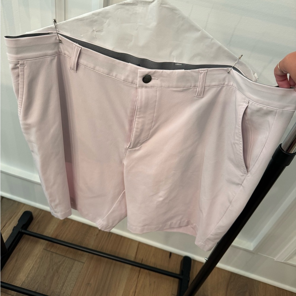 Adidas golf shorts - size 38